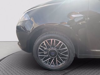 LANCIA Ypsilon 1.0 firefly hybrid Platino s&s 70cv