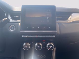 RENAULT Captur 1.6 E-Tech hybrid Intens 145cv auto