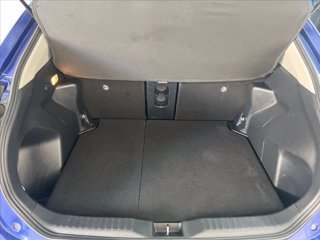 TOYOTA Yaris Cross 1.5h Lounge fwd 116cv e-cvt