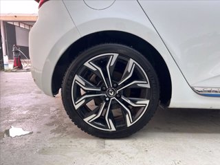 RENAULT Clio 1.6 E-Tech hybrid Serie limitata 140cv auto