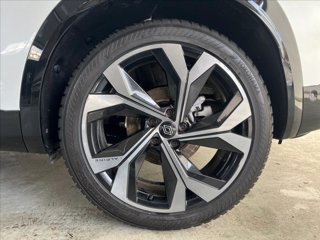 RENAULT Austral 1.2 E-Tech full hybrid Iconic Esprit Alpine 200cv auto