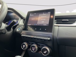 RENAULT Captur 1.6 E-Tech hybrid Intens 145cv auto