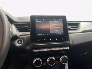 RENAULT Captur 1.6 E-Tech hybrid Intens 145cv auto