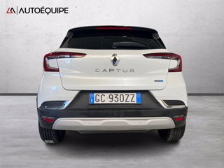 RENAULT Captur 1.6 E-Tech phev Intens 160cv auto