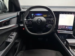 RENAULT Austral 1.2 E-Tech full hybrid Iconic Esprit Alpine 200cv auto