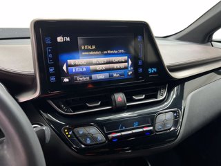 TOYOTA C-HR 1.8h Lounge 2wd e-cvt